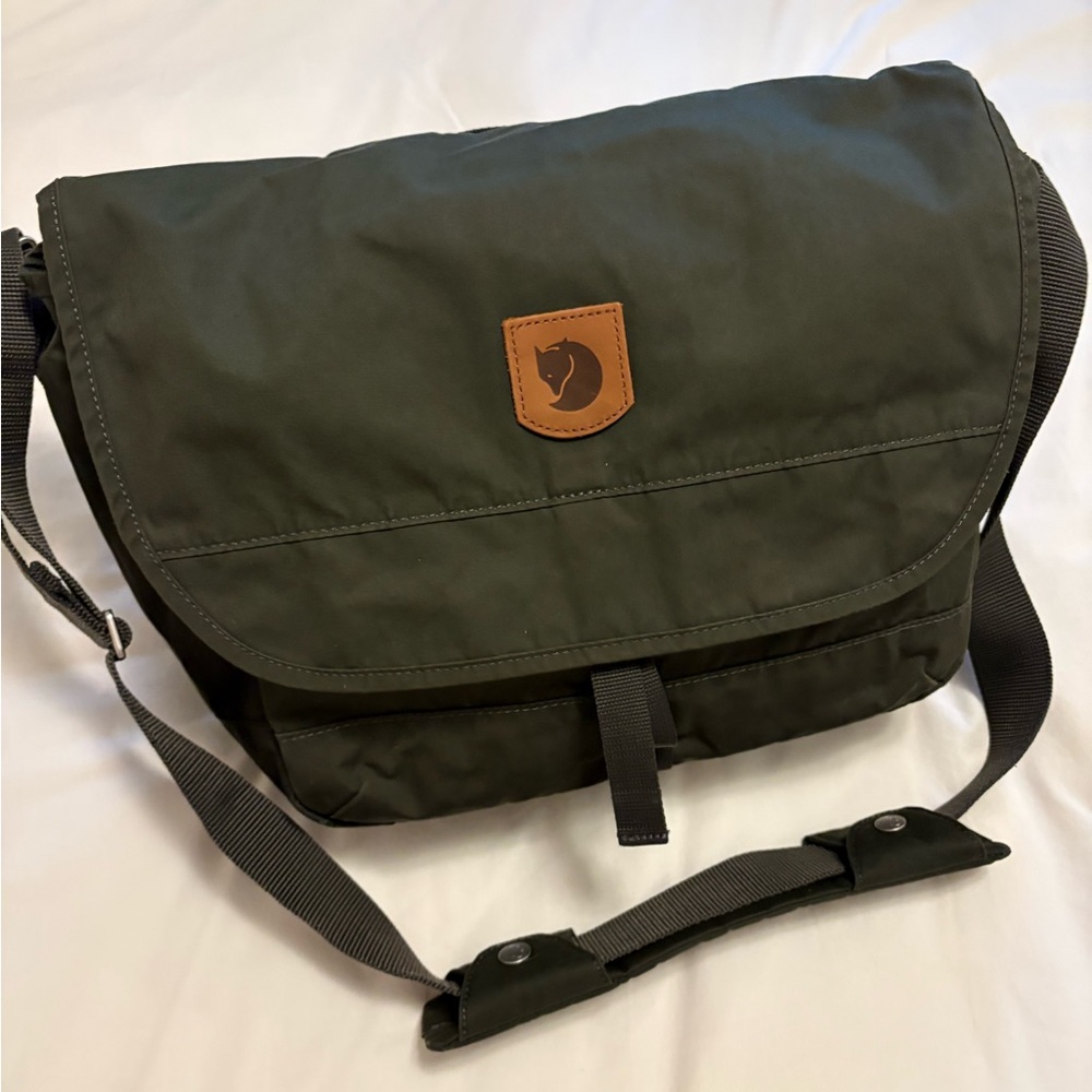 Fjallraven Greenland Shoulder Bag